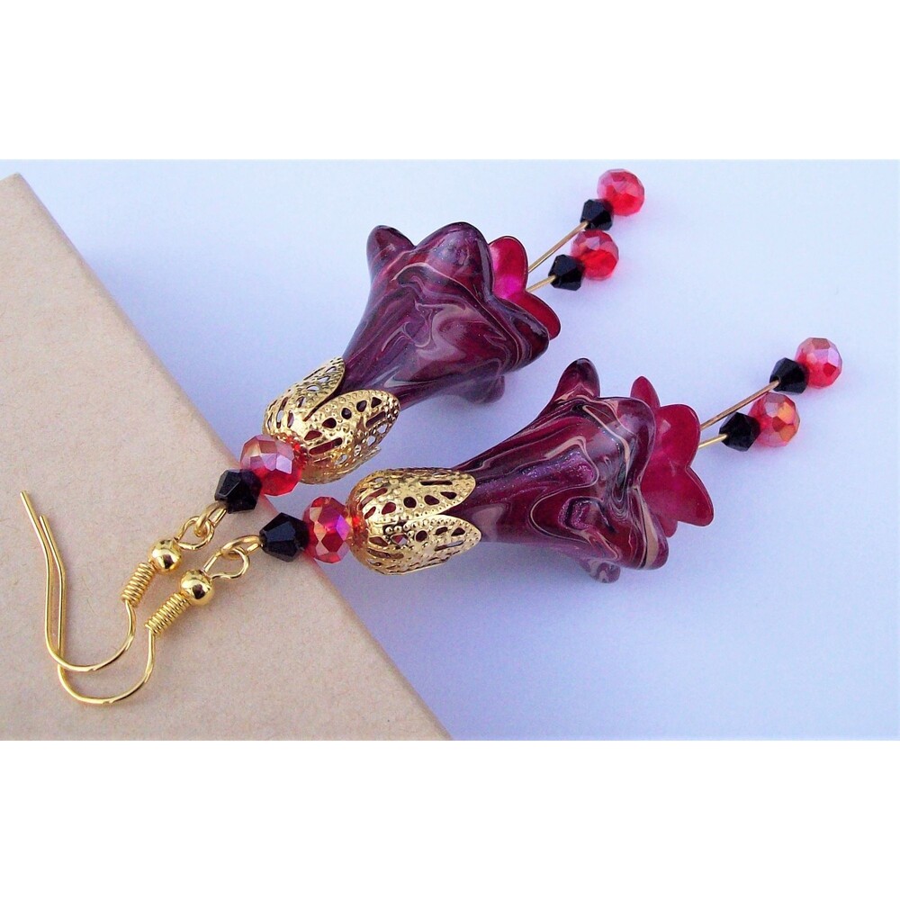 Boho Flower Dangle Earrings, Hand painted, Burgundy, Gold, Artisan Crafted, Flor